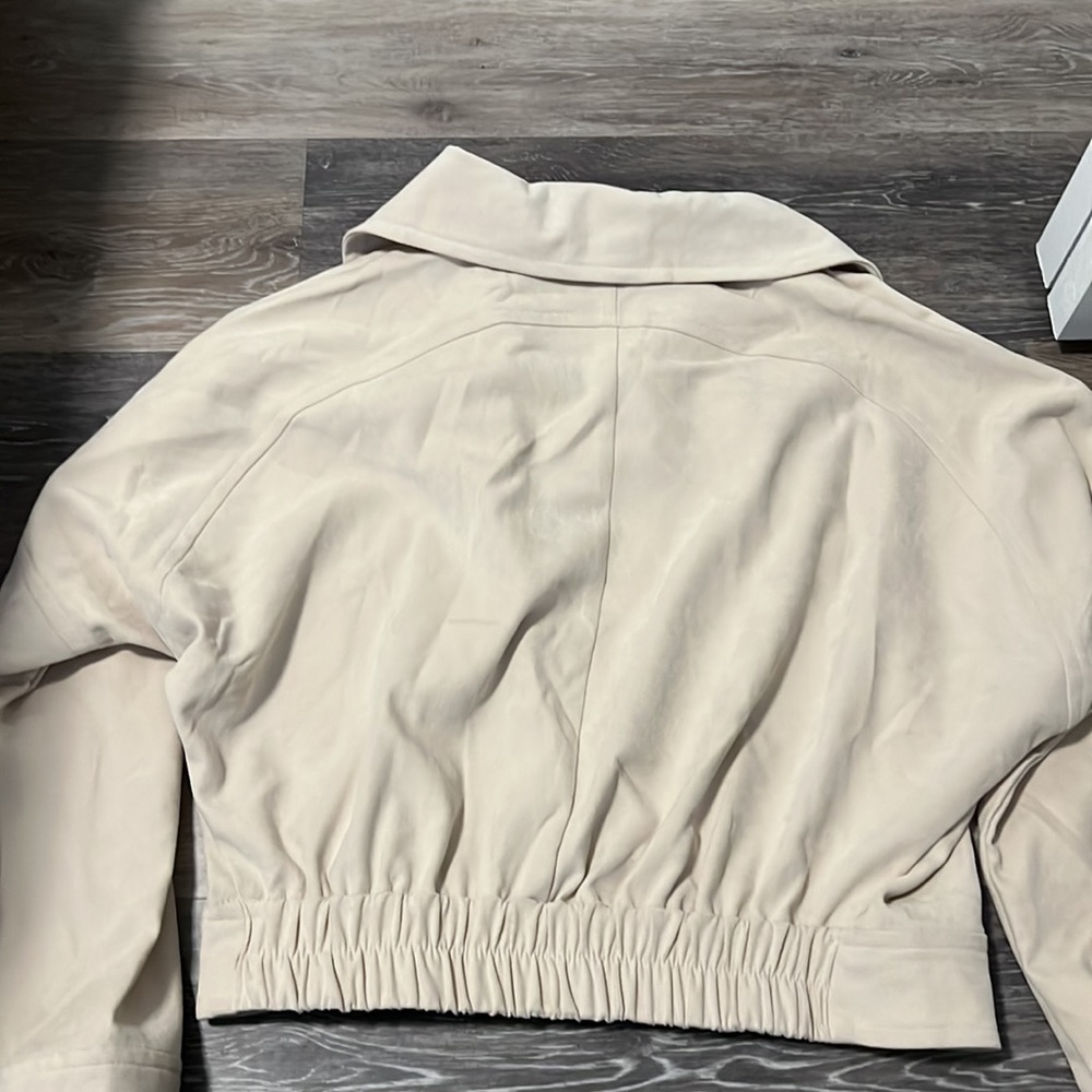 Tan Jacket - Picture 8 of 10